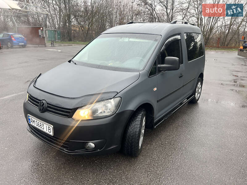 Минивэн Volkswagen Caddy 2011 в Бердичеве фото 12 Минивэн Volkswagen Caddy 2011 в Бердичеве
