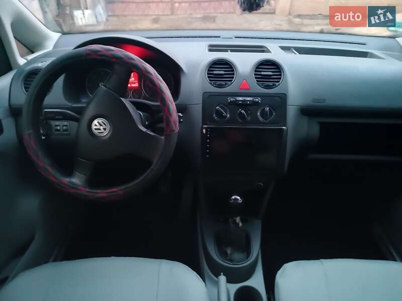 Минивэн Volkswagen Caddy 2007 в Кривом Роге