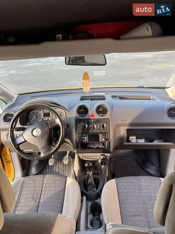 Мінівен Volkswagen Caddy 2006 в Кореці фото 10 Мінівен Volkswagen Caddy 2006 в Кореці