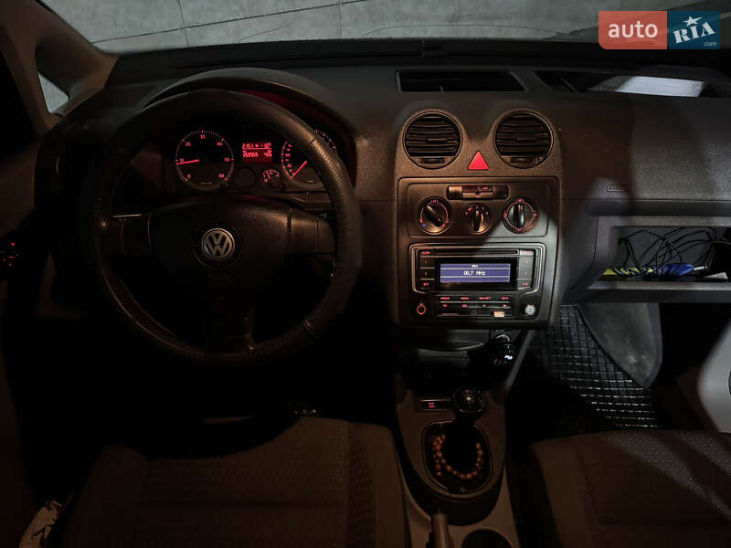 Мінівен Volkswagen Caddy 2009 в Сарнах фото 24 Мінівен Volkswagen Caddy 2009 в Сарнах