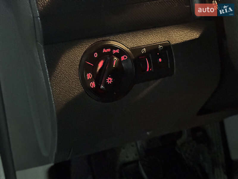 Мінівен Volkswagen Caddy 2009 в Сарнах фото 28 Мінівен Volkswagen Caddy 2009 в Сарнах