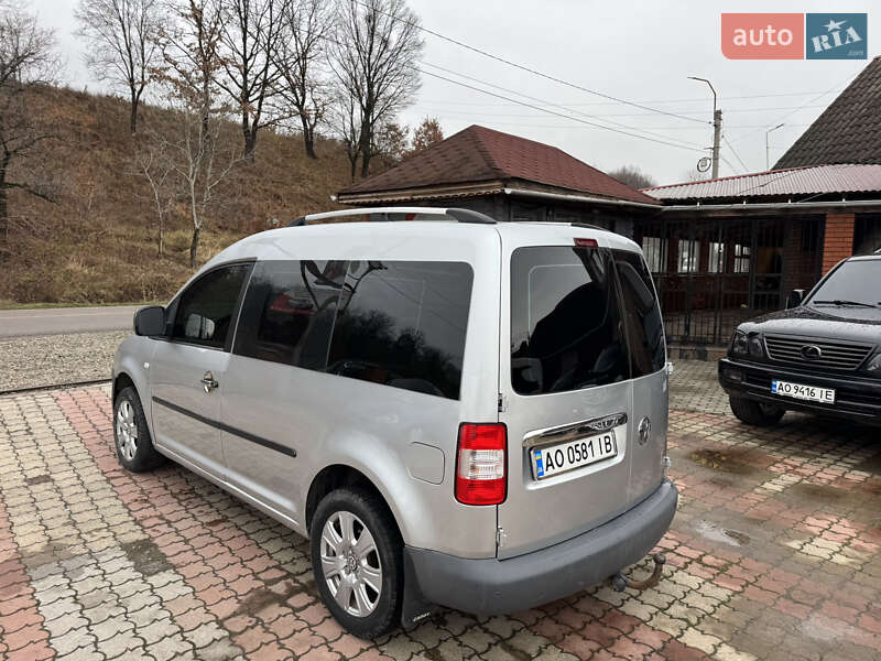 Мінівен Volkswagen Caddy 2006 в Тячеві