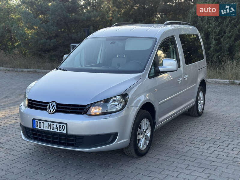 Мінівен Volkswagen Caddy 2014 в Львові