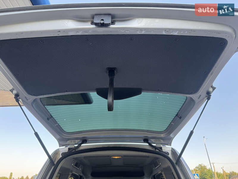 Мінівен Volkswagen Caddy 2014 в Львові