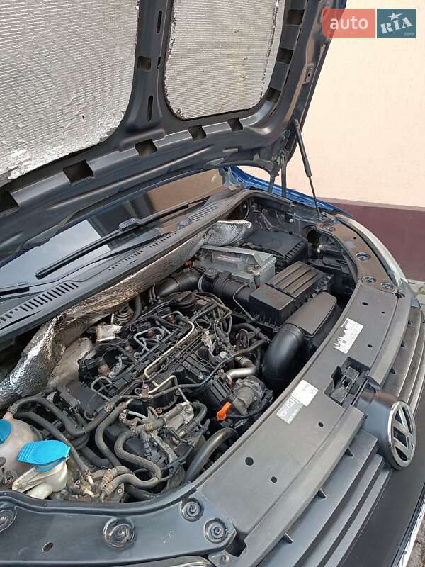 Минивэн Volkswagen Caddy 2010 в Коростышеве