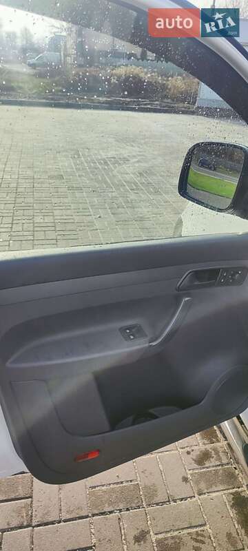 Грузовой фургон Volkswagen Caddy 2012 в Киеве фото 27 Грузовой фургон Volkswagen Caddy 2012 в Киеве