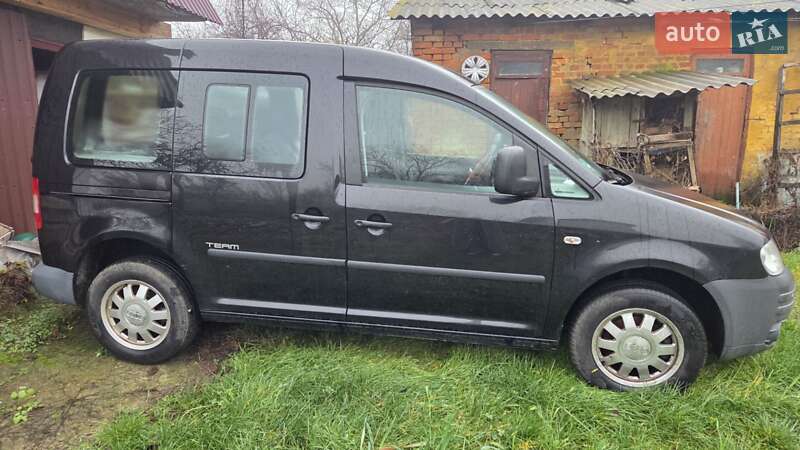 Минивэн Volkswagen Caddy 2010 в Умани