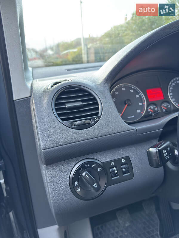 Мінівен Volkswagen Caddy 2009 в Вінниці