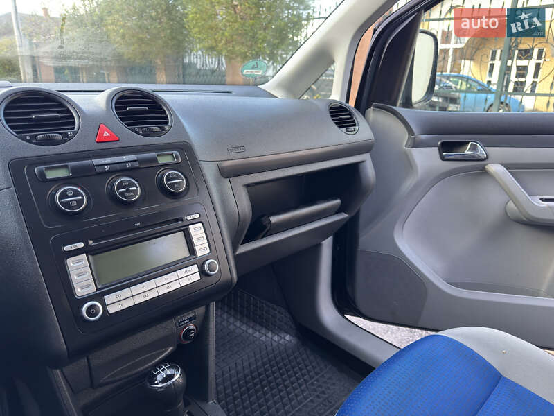 Мінівен Volkswagen Caddy 2009 в Вінниці