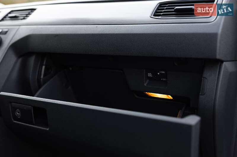 Минивэн Volkswagen Caddy 2019 в Луцке