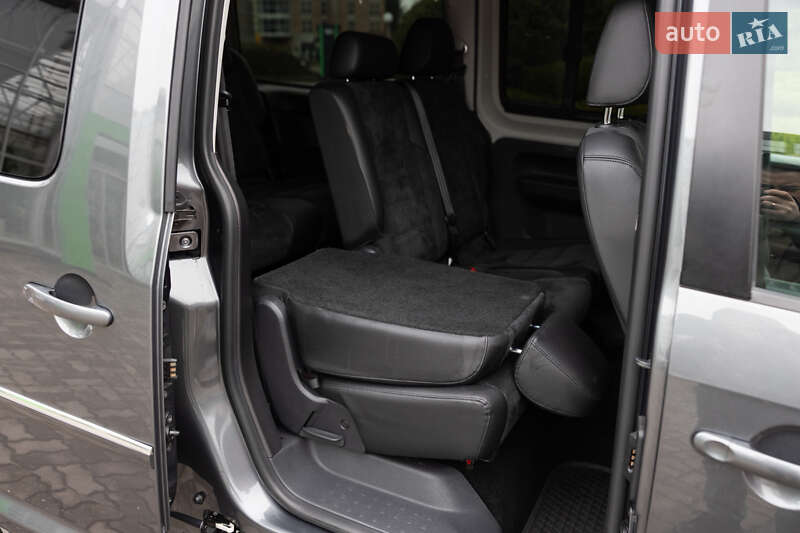 Мінівен Volkswagen Caddy 2016 в Луцьку
