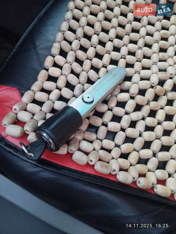 Минивэн Volkswagen Caddy 2005 в Ильинцах