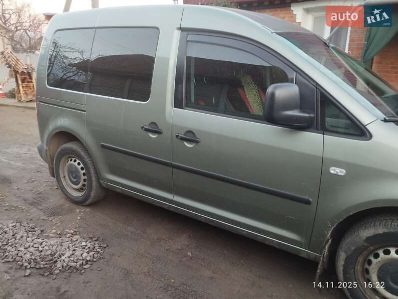 Минивэн Volkswagen Caddy 2005 в Ильинцах