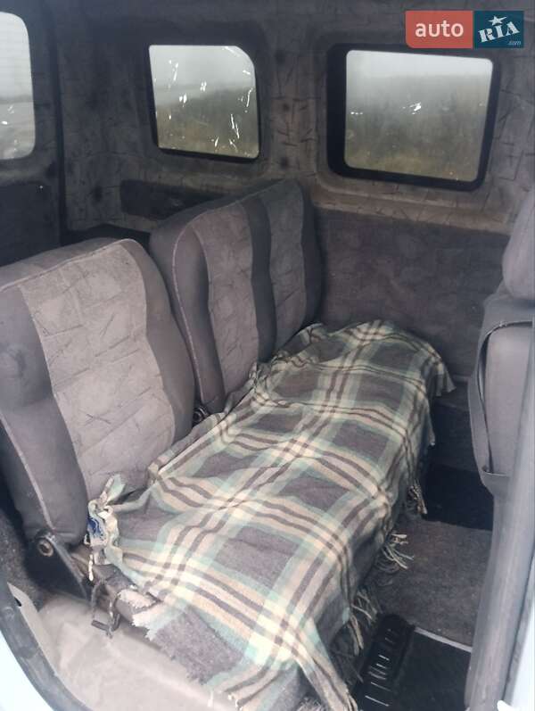 Минивэн Volkswagen Caddy 2004 в Глухове фото 8 Минивэн Volkswagen Caddy 2004 в Глухове