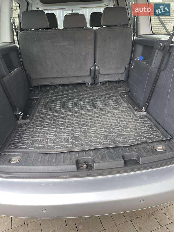 Мінівен Volkswagen Caddy 2014 в Чернівцях