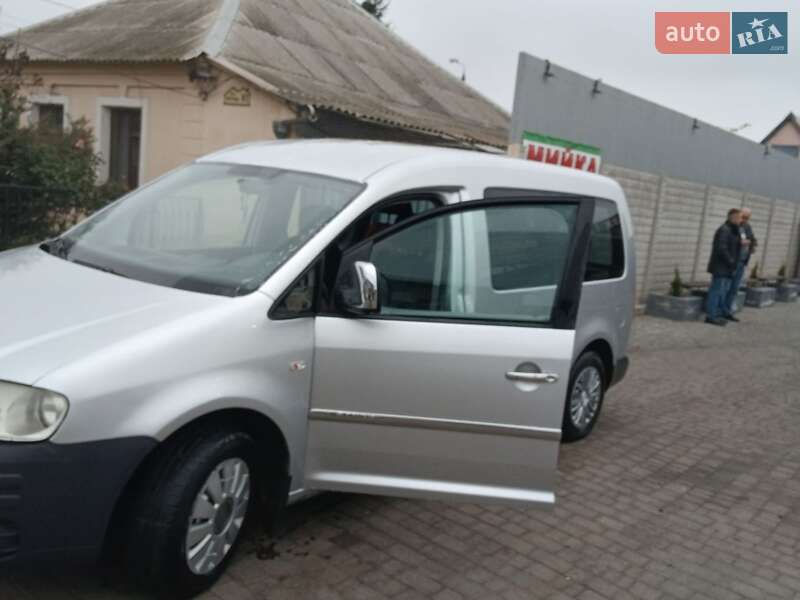 Минивэн Volkswagen Caddy 2009 в Николаеве