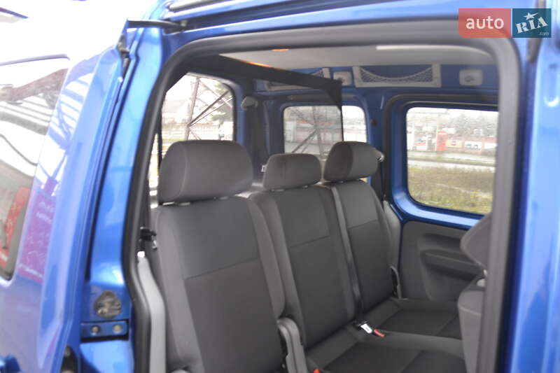 Мінівен Volkswagen Caddy 2010 в Вінниці