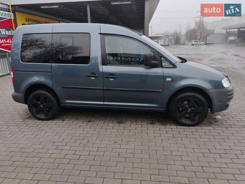 Мінівен Volkswagen Caddy 2006 в Олександрії