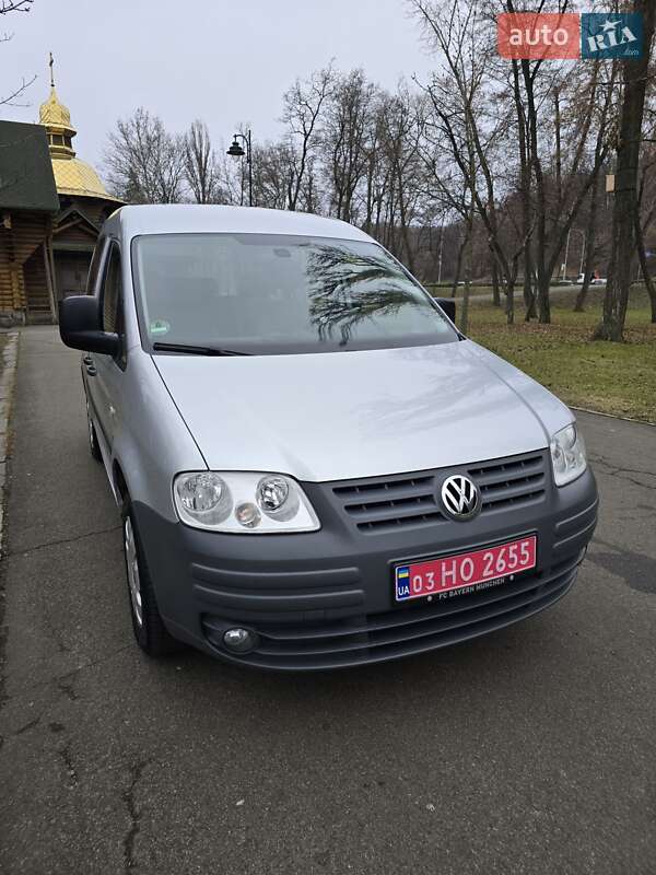 Мінівен Volkswagen Caddy 2009 в Києві