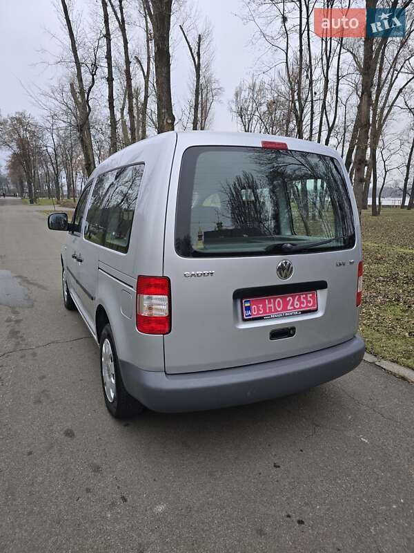 Мінівен Volkswagen Caddy 2009 в Києві