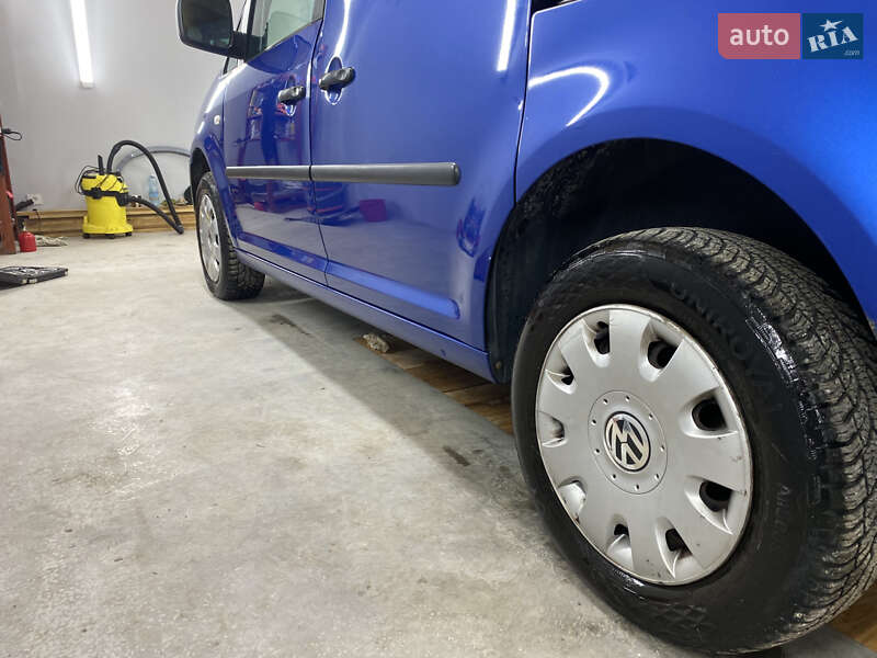 Мінівен Volkswagen Caddy 2005 в Тернополі