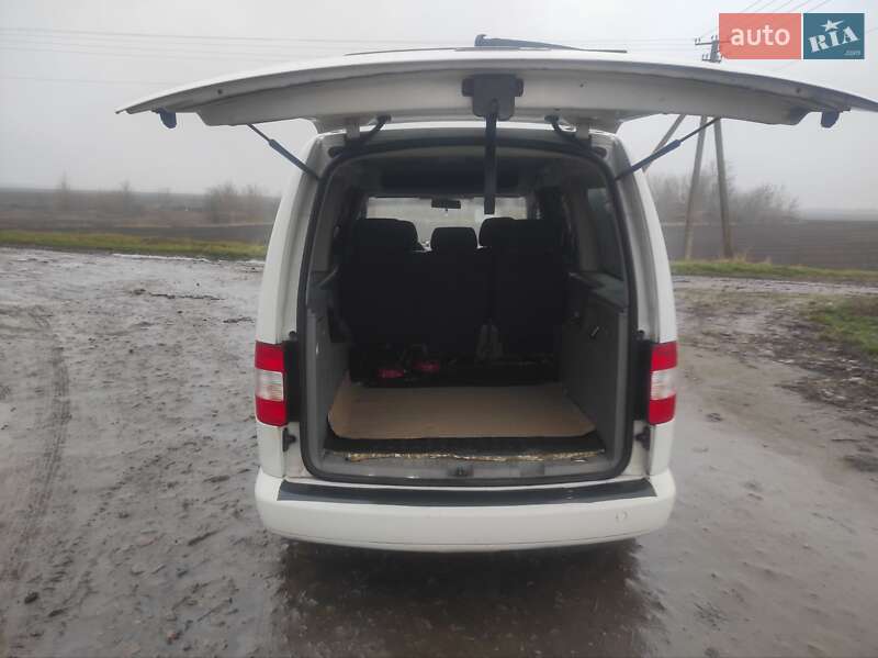 Мінівен Volkswagen Caddy 2010 в Ружині