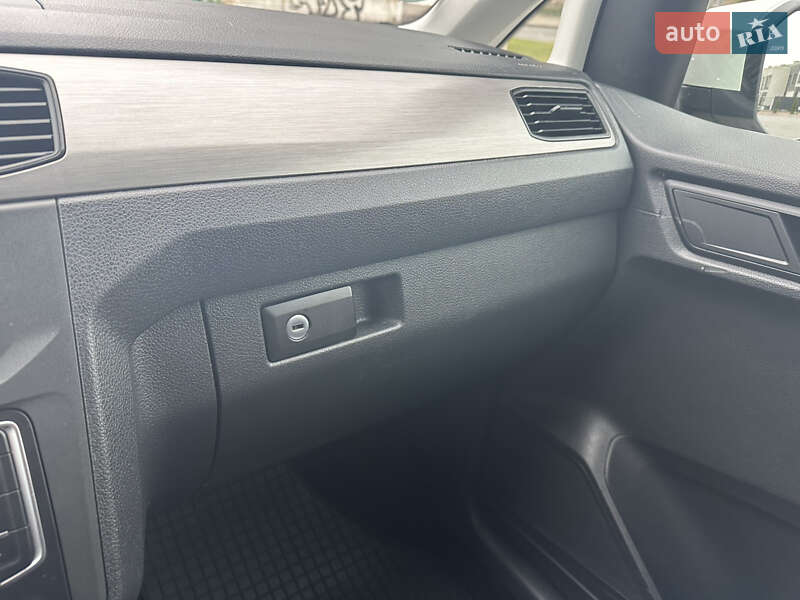 Мінівен Volkswagen Caddy 2018 в Луцьку