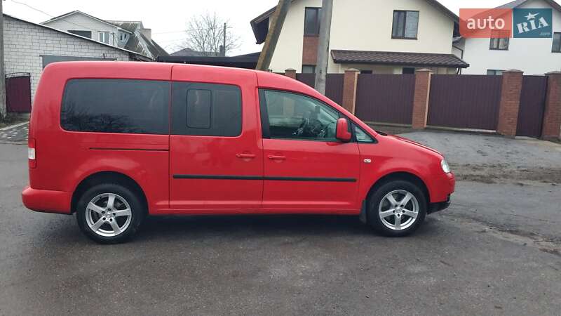 Минивэн Volkswagen Caddy 2010 в Виннице