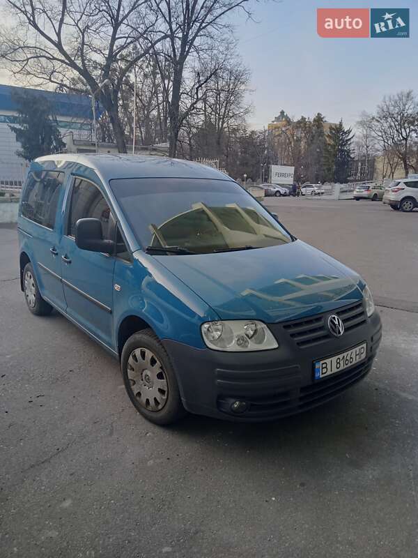 Минивэн Volkswagen Caddy 2010 в Полтаве