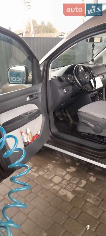 Мінівен Volkswagen Caddy 2014 в Житомирі