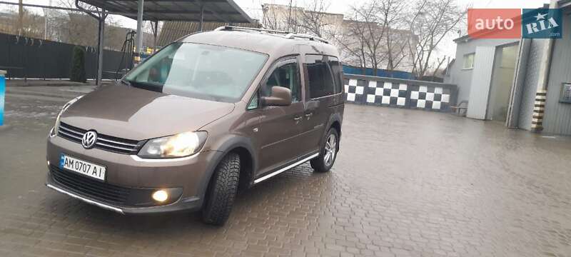 Мінівен Volkswagen Caddy 2014 в Житомирі