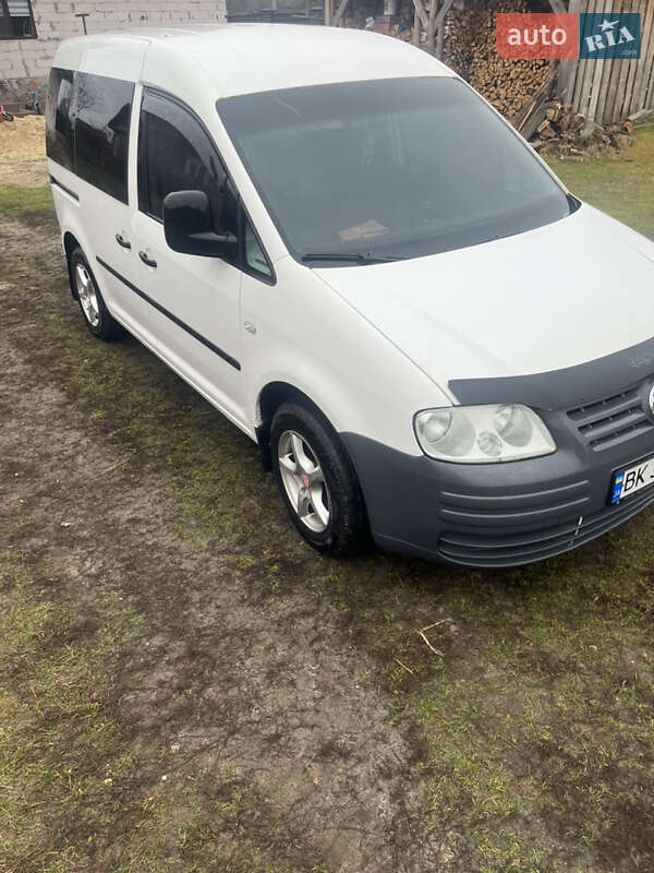 Минивэн Volkswagen Caddy 2005 в Сарнах