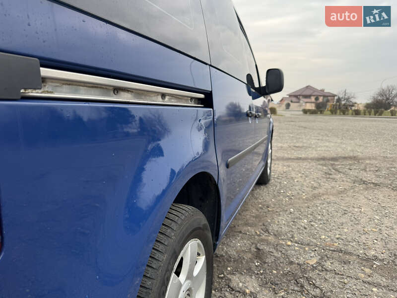 Мінівен Volkswagen Caddy 2006 в Ужгороді