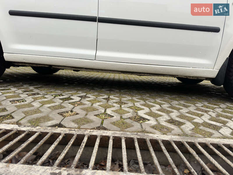 Мінівен Volkswagen Caddy 2006 в Тернополі фото 11 Мінівен Volkswagen Caddy 2006 в Тернополі