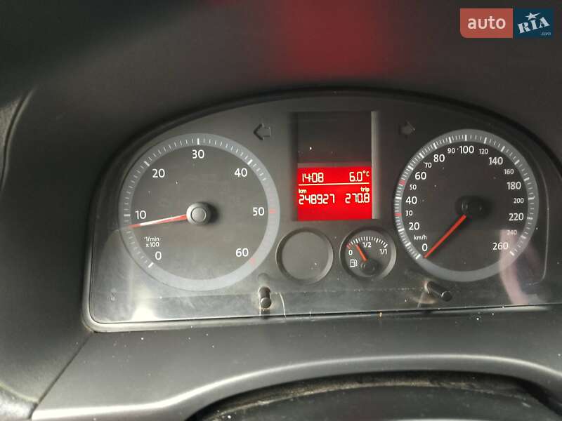 Мінівен Volkswagen Caddy 2005 в Києві фото 7 Мінівен Volkswagen Caddy 2005 в Києві