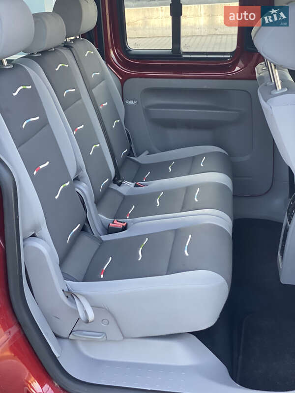 Минивэн Volkswagen Caddy 2008 в Нововолынске фото 15 Минивэн Volkswagen Caddy 2008 в Нововолынске