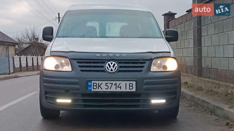 Минивэн Volkswagen Caddy 2006 в Сарнах