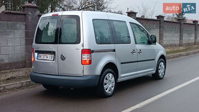 Минивэн Volkswagen Caddy 2006 в Сарнах