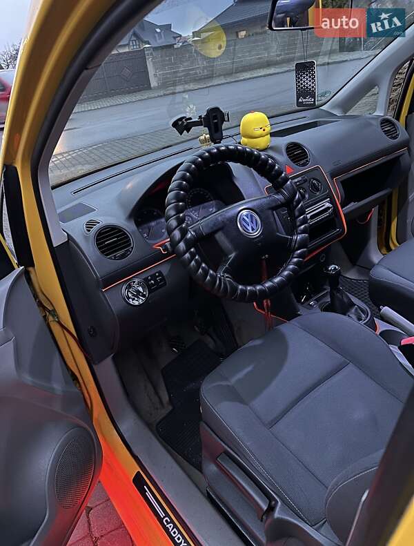 Мінівен Volkswagen Caddy 2005 в Тернополі фото 8 Мінівен Volkswagen Caddy 2005 в Тернополі