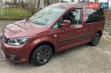 Мінівен Volkswagen Caddy 2014 в Києві