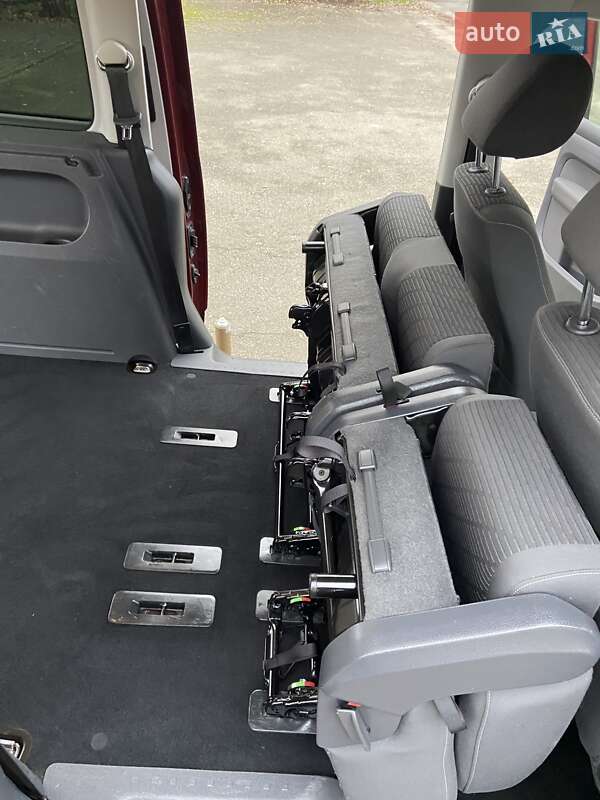 Мінівен Volkswagen Caddy 2014 в Києві