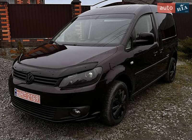 Мінівен Volkswagen Caddy 2014 в Сарнах