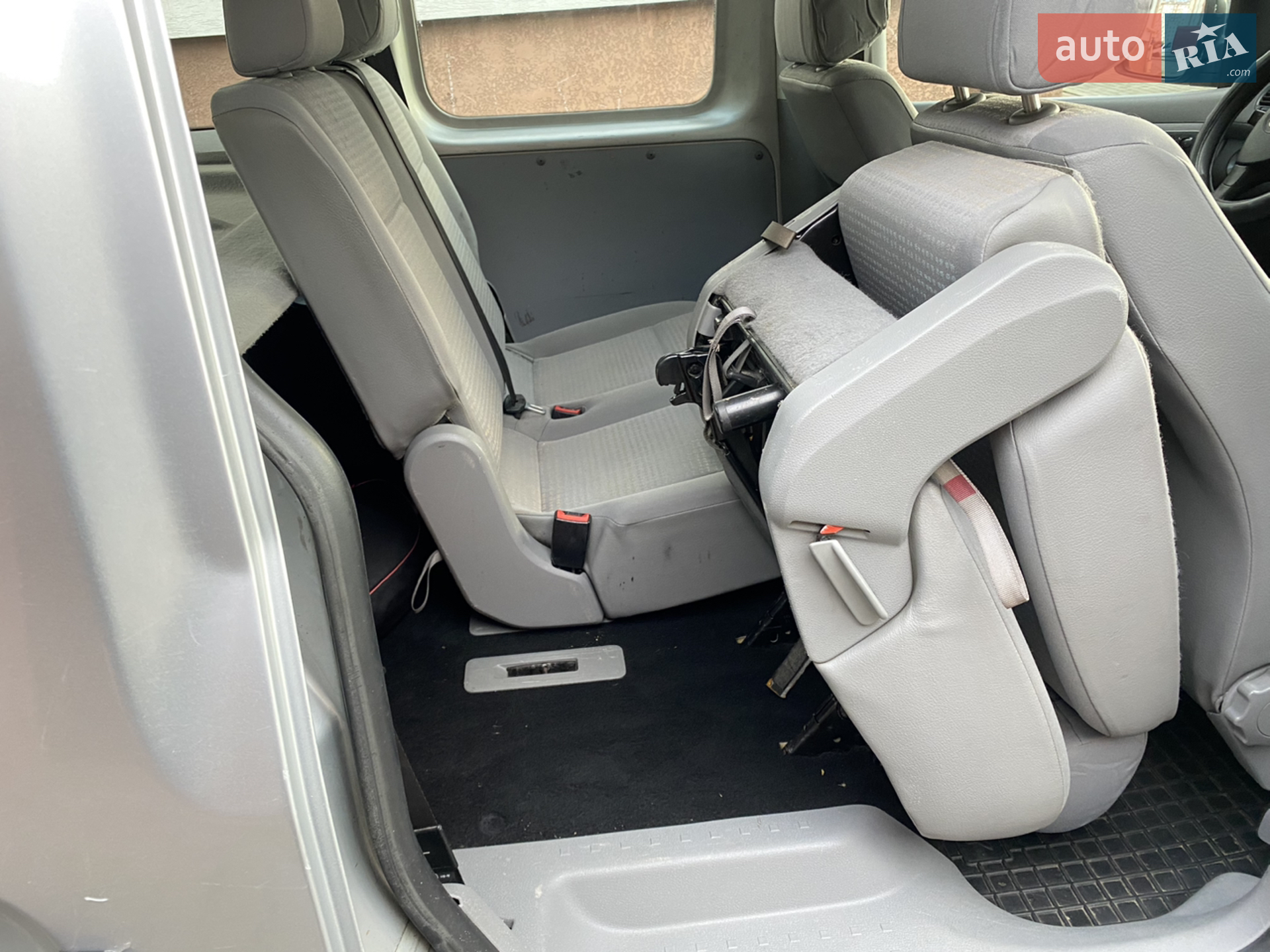 2010 Volkswagen Caddy - мініатюра 25