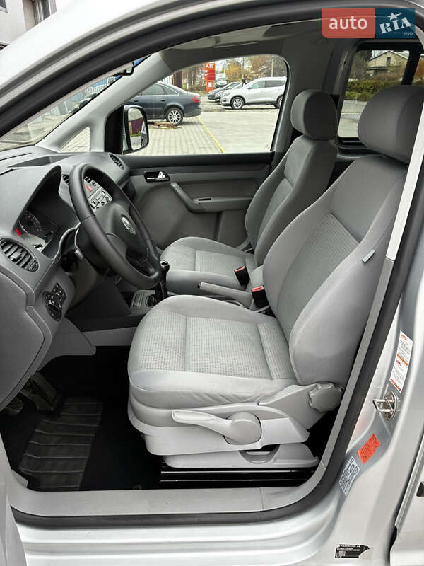 Минивэн Volkswagen Caddy 2009 в Белой Церкви