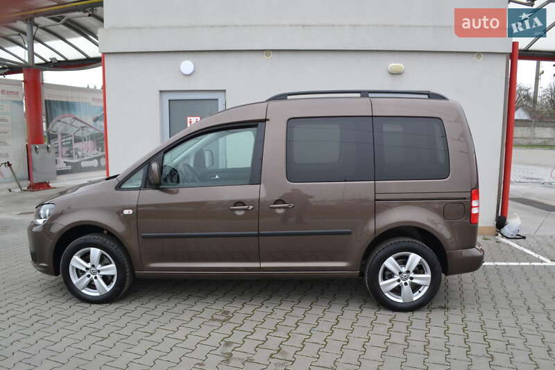 Минивэн Volkswagen Caddy 2011 в Виннице