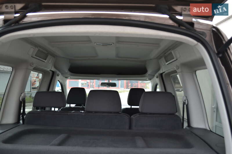 Минивэн Volkswagen Caddy 2011 в Виннице