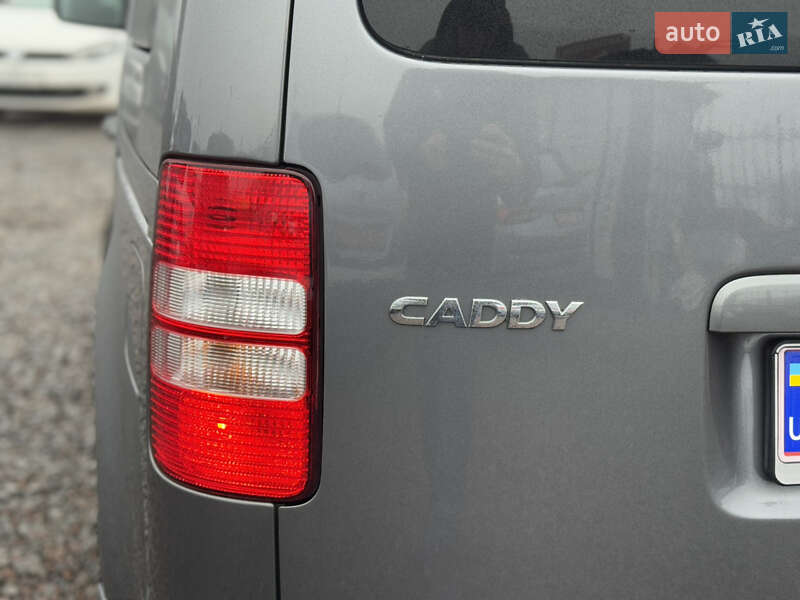 Минивэн Volkswagen Caddy 2013 в Сарнах