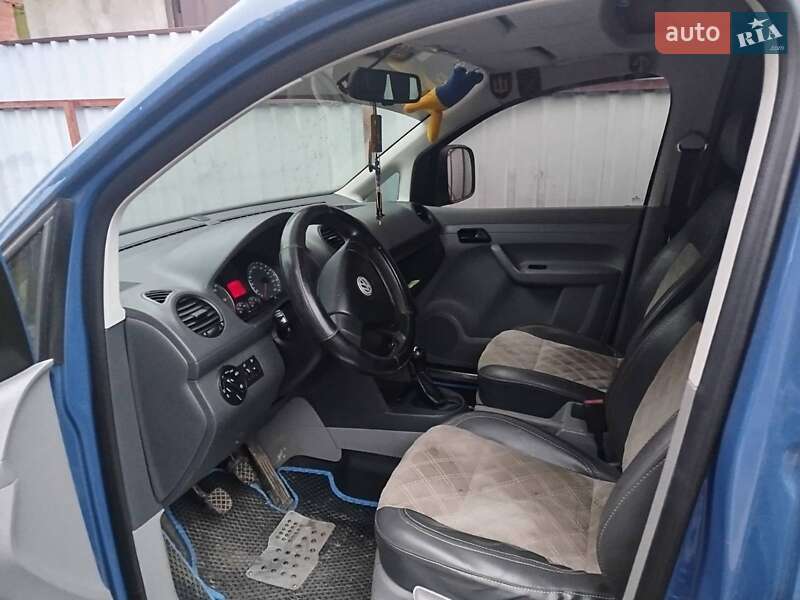 Мінівен Volkswagen Caddy 2009 в Кропивницькому