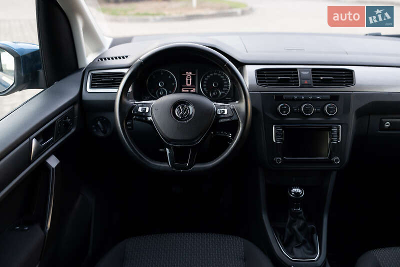 Минивэн Volkswagen Caddy 2017 в Луцке
