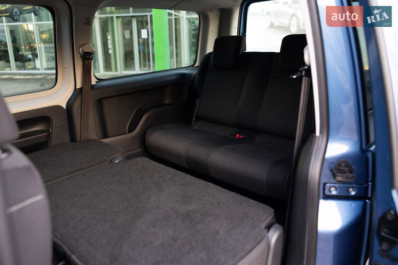 Минивэн Volkswagen Caddy 2017 в Луцке